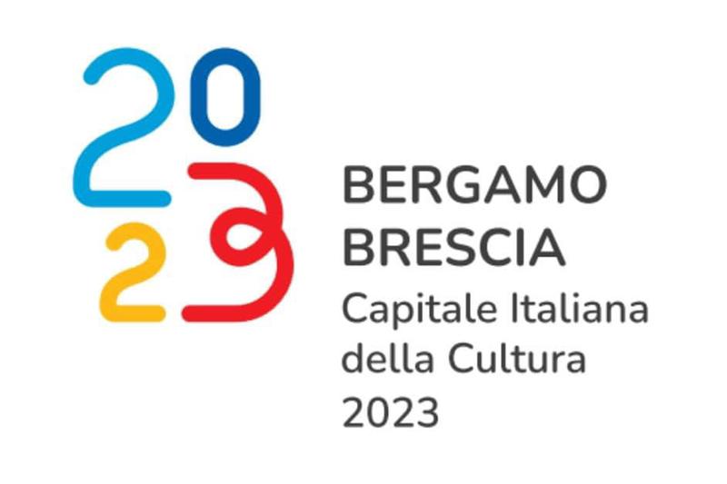 Nel 2023 Bergamo e Brescia saranno Capitale della Cultura. Il volontariato da sempre opera anche nel campo della cultura, concorrendo da un lato a promuoverla e dall’altro ad affermare che essa è un bene comune essenziale, strumento di crescita umana e di educazione.